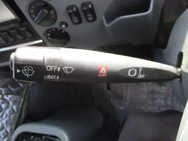 平成27年12月中古増トン三菱ふそうファイターの画像40