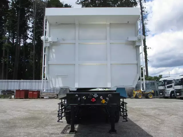 中古その他ダンプトレーラー・重機運搬トレーラートレクスの画像2