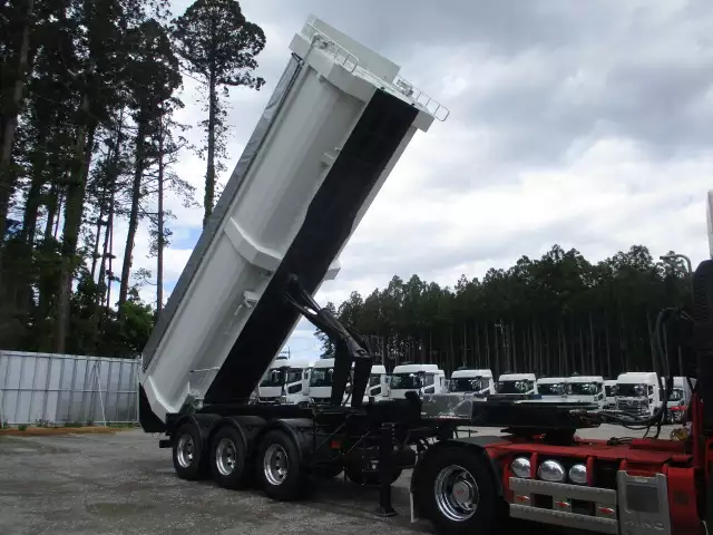 中古その他ダンプトレーラー・重機運搬トレーラートレクスの画像45