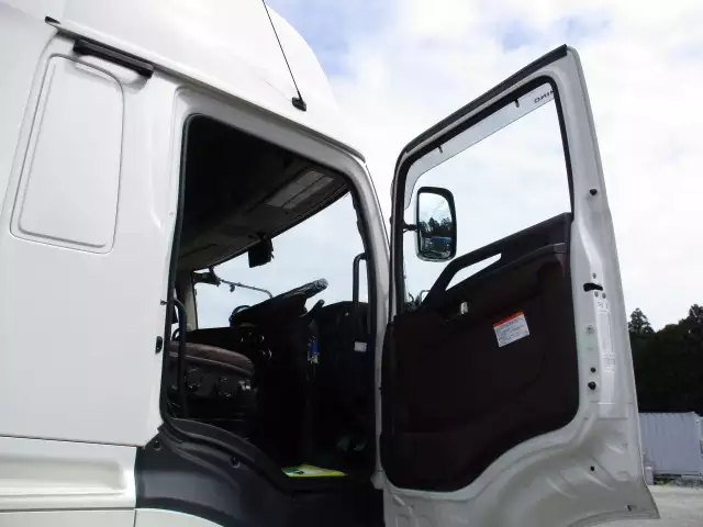 令和03年09月中古大型トラクタヘッド日野プロフィアの画像27