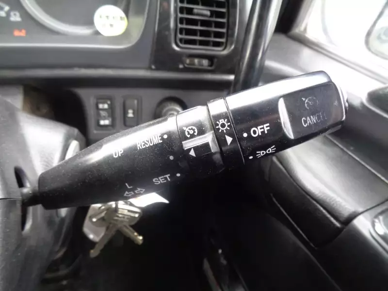 平成25年03月中古大型トラクタヘッド日野プロフィアの画像12