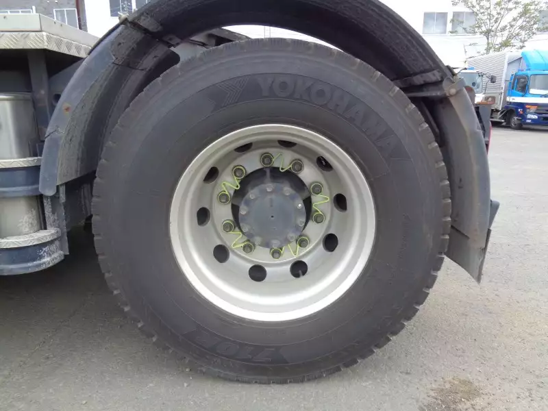 平成28年05月中古大型トラクタヘッド日産UDクオンの画像23