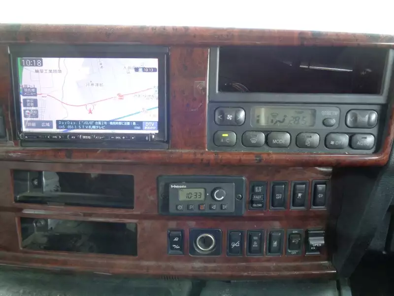 平成29年03月中古大型トラクタヘッド日野プロフィアの画像6