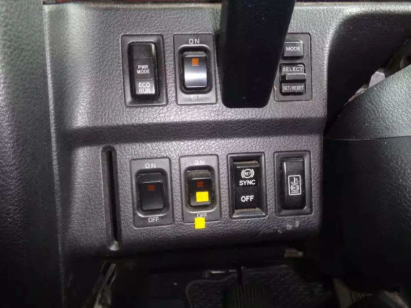 平成29年03月中古大型トラクタヘッド日野プロフィアの画像8