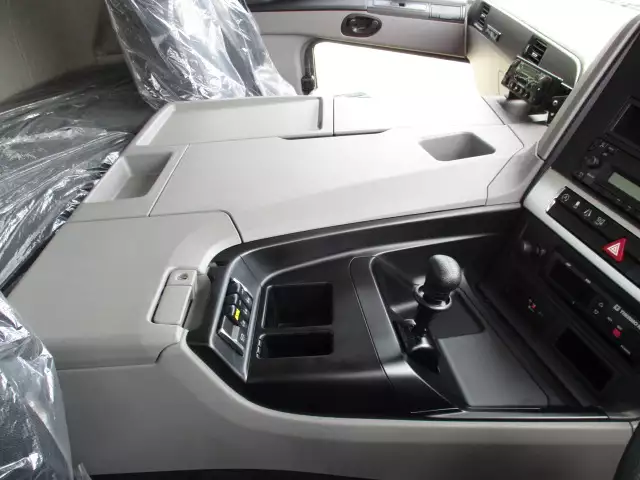 令和05年03月中古大型冷凍バン・ウィング三菱ふそうスーパーグレートの画像33