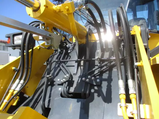 令和04年09月中古大型建設機械・フォークリフトコマツコマツの画像23