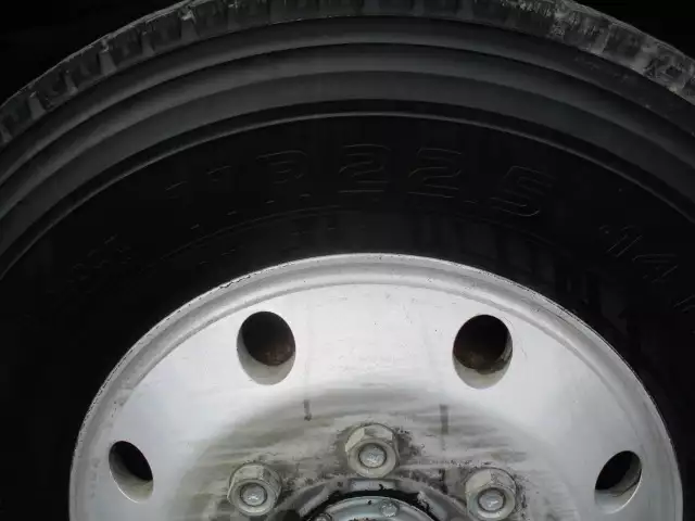 平成13年11月中古大型ダンプ日野プロフィアの画像27