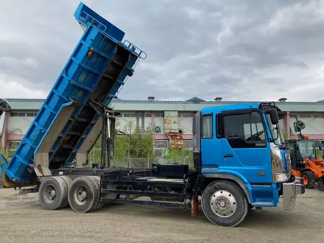 平成13年11月中古大型ダンプ日野プロフィアの画像37