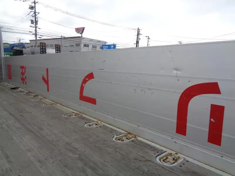 平成26年11月中古中型平ボディ日産UDUDトラックスの画像12