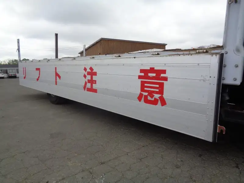 平成26年11月中古中型平ボディ日産UDUDトラックスの画像13
