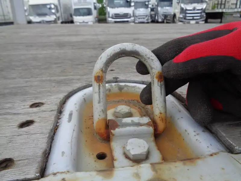 平成26年11月中古中型平ボディ日産UDUDトラックスの画像16