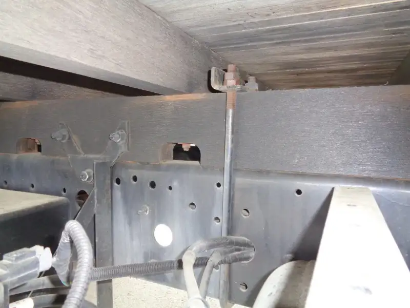 平成26年11月中古中型平ボディ日産UDUDトラックスの画像19