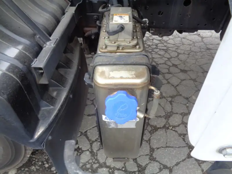 平成26年11月中古中型平ボディ日産UDUDトラックスの画像22