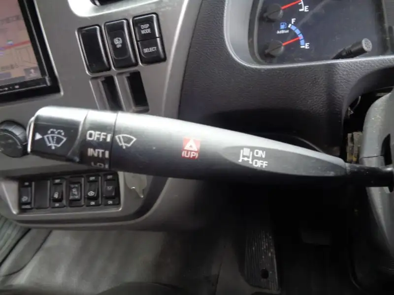 平成26年11月中古中型平ボディ日産UDUDトラックスの画像36