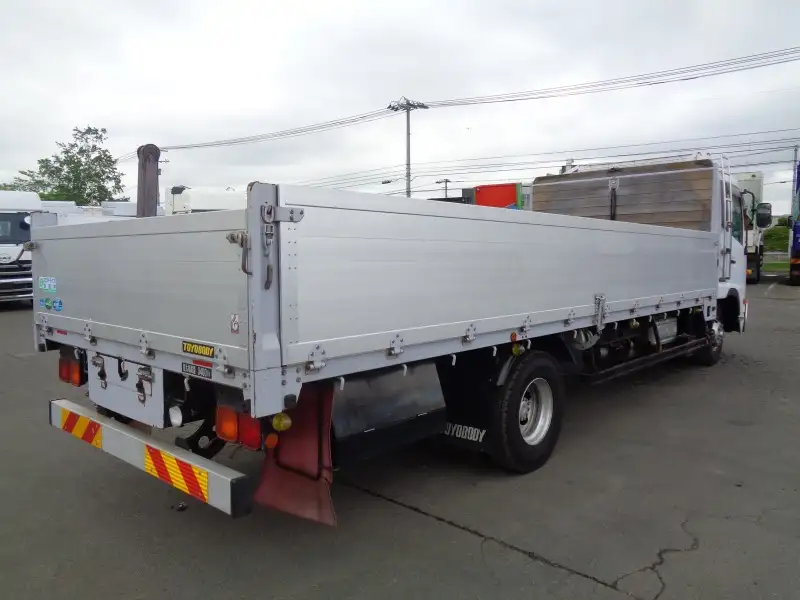 平成26年11月中古中型平ボディ日産UDUDトラックスの画像5