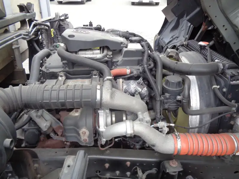 平成26年11月中古中型平ボディ日産UDUDトラックスの画像41