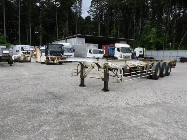 平成17年10月中古その他コンテナシャーシー東急の画像1