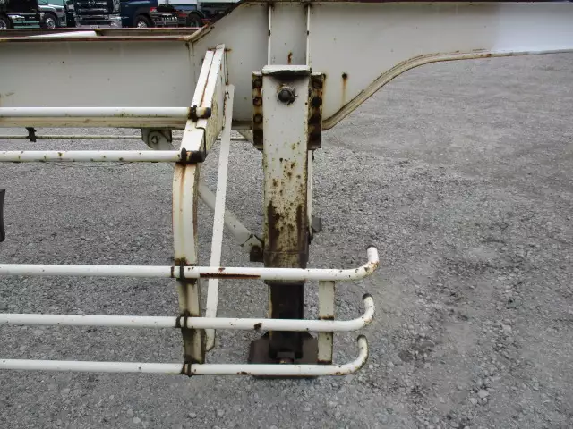 平成17年10月中古その他コンテナシャーシー東急の画像18