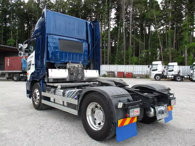 平成30年09月中古大型トラクタヘッド日野プロフィアの画像4