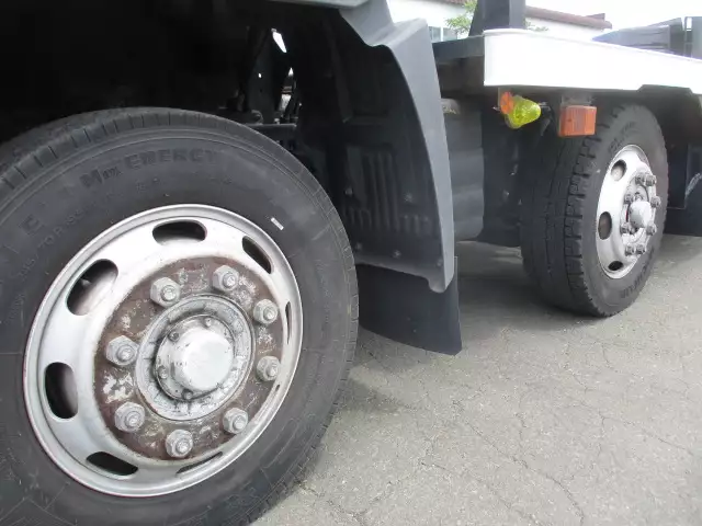 平成22年01月中古大型平ボディ日野プロフィアの画像16