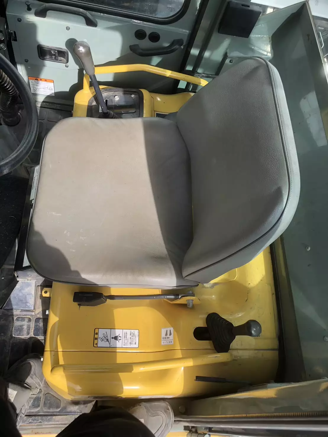 平成26年00月中古その他建設機械・フォークリフト国内・その他ヤンマーの画像9