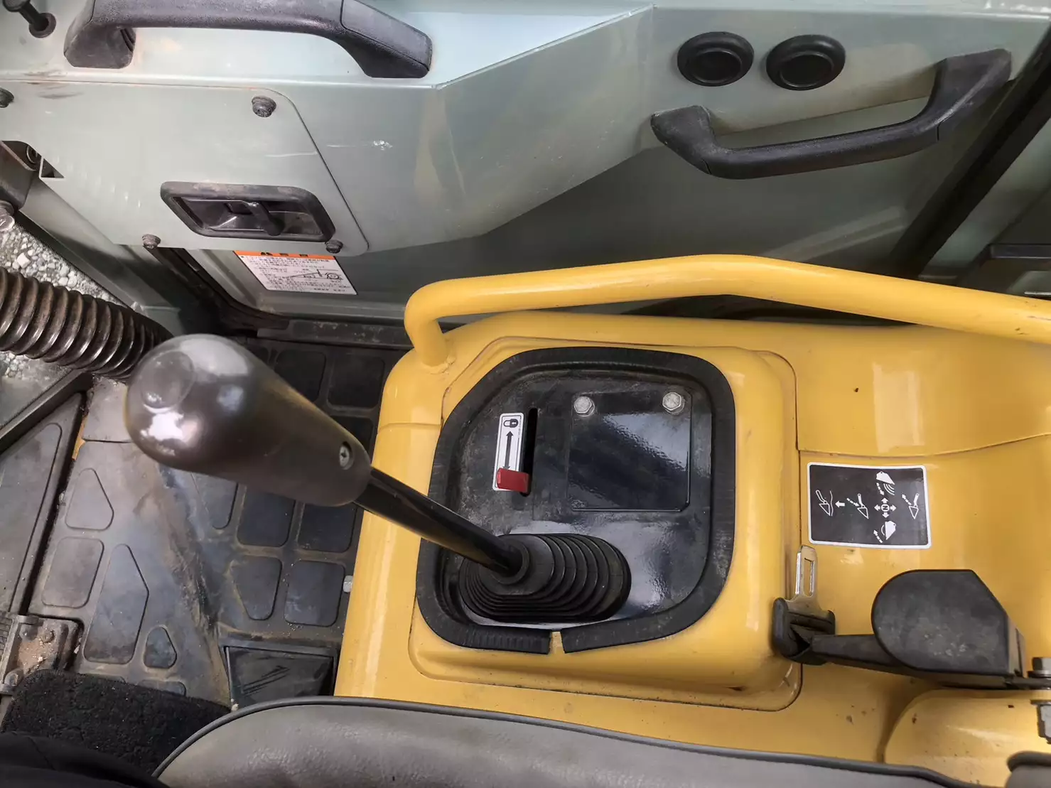 平成26年00月中古その他建設機械・フォークリフト国内・その他ヤンマーの画像10