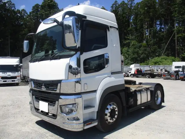 車検付（R8.8）令和4年　三菱ふそう　トラクタヘッド　D尺　460馬力　第五輪荷重：11,500㎏　AT（2ペダル）の画像1
