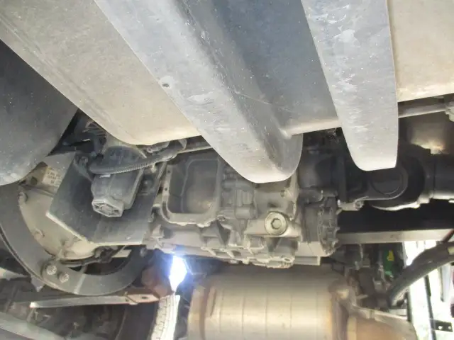 車検付（R8.8）令和4年　三菱ふそう　トラクタヘッド　D尺　460馬力　第五輪荷重：11,500㎏　AT（2ペダル）の画像13