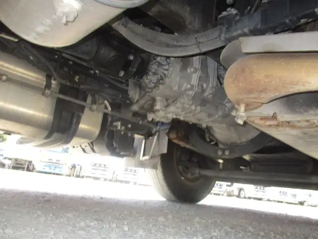 車検付（R8.8）令和4年　三菱ふそう　トラクタヘッド　D尺　460馬力　第五輪荷重：11,500㎏　AT（2ペダル）の画像19