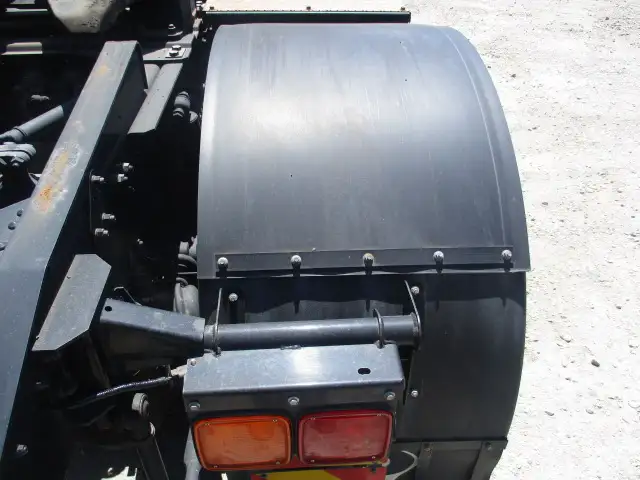 車検付（R8.8）令和4年　三菱ふそう　トラクタヘッド　D尺　460馬力　第五輪荷重：11,500㎏　AT（2ペダル）の画像23