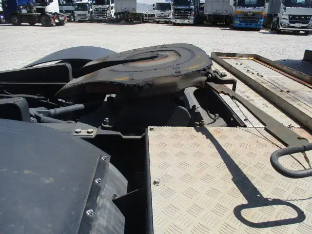 車検付（R8.8）令和4年　三菱ふそう　トラクタヘッド　D尺　460馬力　第五輪荷重：11,500㎏　AT（2ペダル）の画像24