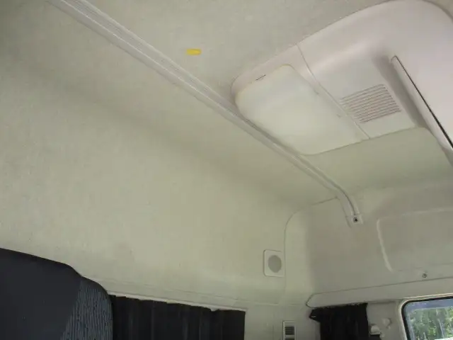 車検付（R8.8）令和4年　三菱ふそう　トラクタヘッド　D尺　460馬力　第五輪荷重：11,500㎏　AT（2ペダル）の画像32