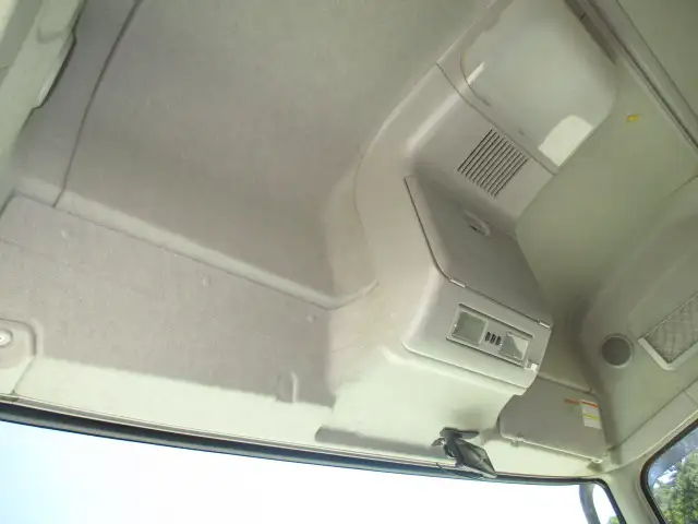 車検付（R8.8）令和4年　三菱ふそう　トラクタヘッド　D尺　460馬力　第五輪荷重：11,500㎏　AT（2ペダル）の画像46