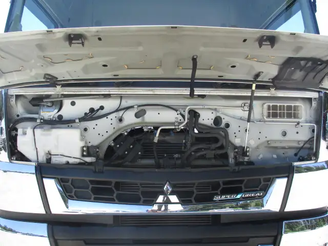 車検付（R8.8）令和4年　三菱ふそう　トラクタヘッド　D尺　460馬力　第五輪荷重：11,500㎏　AT（2ペダル）の画像49