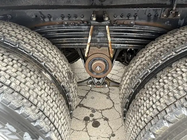 ☆車検付き(R7.10.16)☆ 令和1年 UD 大型極東製ダンプ カスタム 420馬力 電動コボレーン H/L6速 積載:8,600㎏ 距離:19.7万㎞の画像14