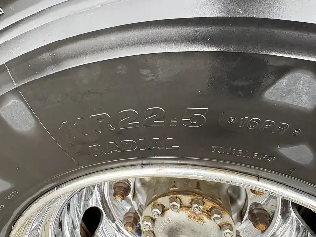 ☆車検付き(R7.10.16)☆ 令和1年 UD 大型極東製ダンプ カスタム 420馬力 電動コボレーン H/L6速 積載:8,600㎏ 距離:19.7万㎞の画像15