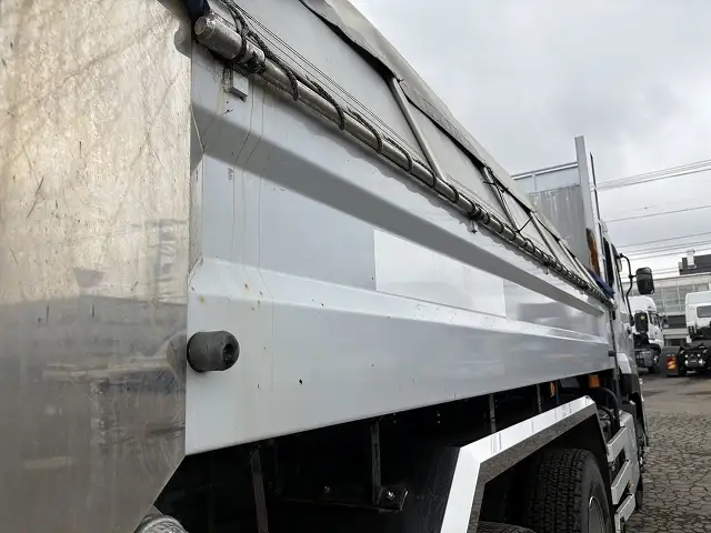 ☆車検付き(R7.10.16)☆ 令和1年 UD 大型極東製ダンプ カスタム 420馬力 電動コボレーン H/L6速 積載:8,600㎏ 距離:19.7万㎞の画像21