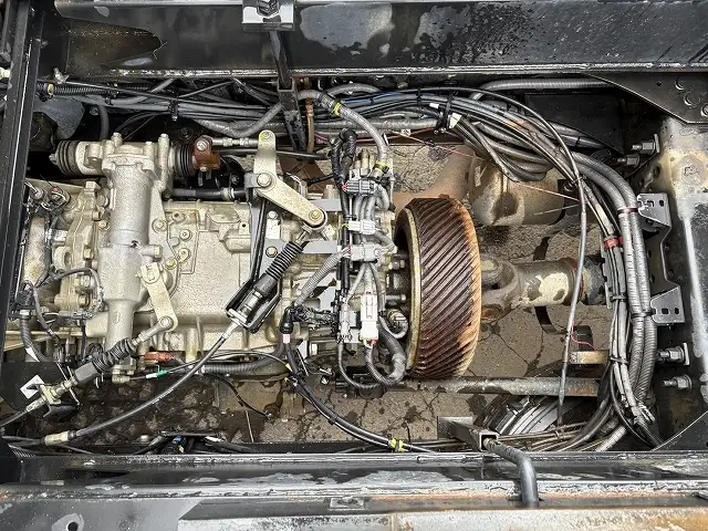 ☆車検付き(R7.10.16)☆ 令和1年 UD 大型極東製ダンプ カスタム 420馬力 電動コボレーン H/L6速 積載:8,600㎏ 距離:19.7万㎞の画像38