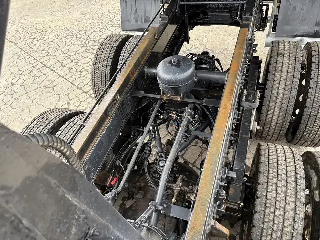 ☆車検付き(R7.10.16)☆ 令和1年 UD 大型極東製ダンプ カスタム 420馬力 電動コボレーン H/L6速 積載:8,600㎏ 距離:19.7万㎞の画像40