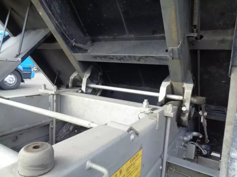 平成30年10月中古大型三菱ふそうスーパーグレートの画像25