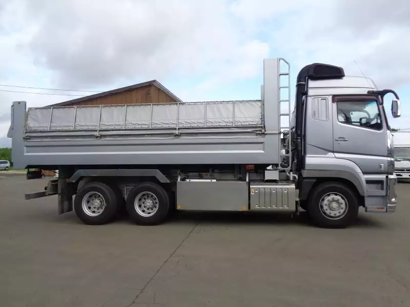 平成30年10月中古大型三菱ふそうスーパーグレートの画像4