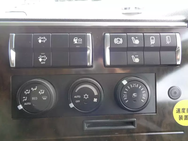 平成30年10月中古大型三菱ふそうスーパーグレートの画像49