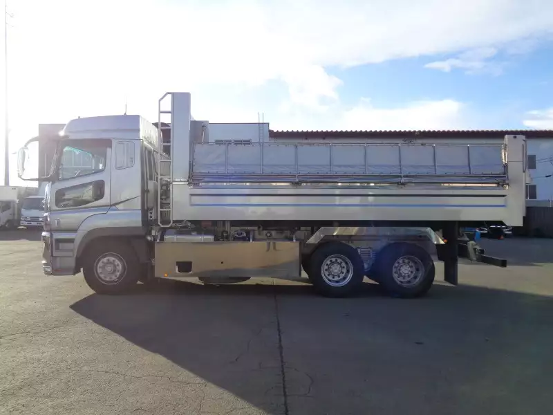 平成30年10月中古大型三菱ふそうスーパーグレートの画像8