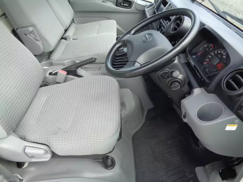 平成30年01月中古小型冷凍バン・ウィング日野デュトロの画像16