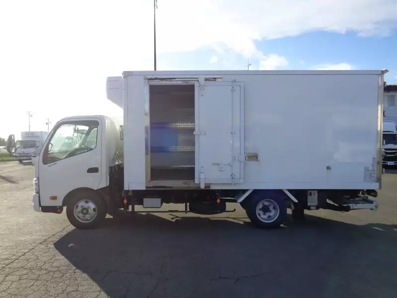 平成30年01月中古小型冷凍バン・ウィング日野デュトロの画像7