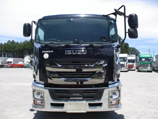 令和03年06月中古大型クレーン付いすゞギガの画像2