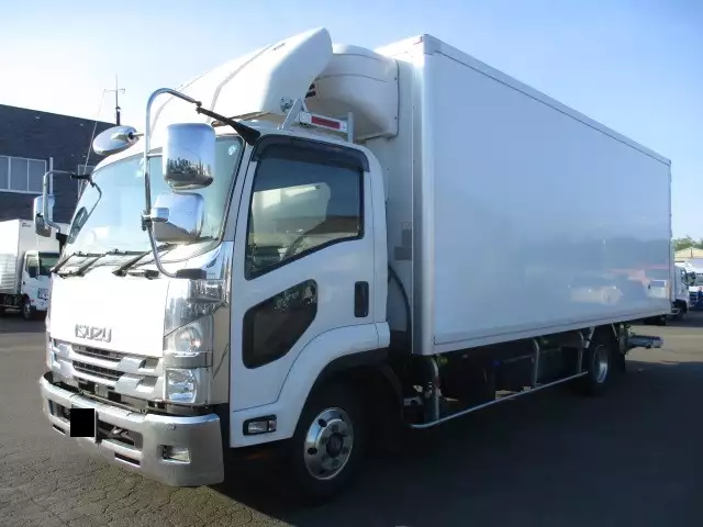 令和02年06月中古中型冷凍バン・ウィングいすゞフォワードの画像1