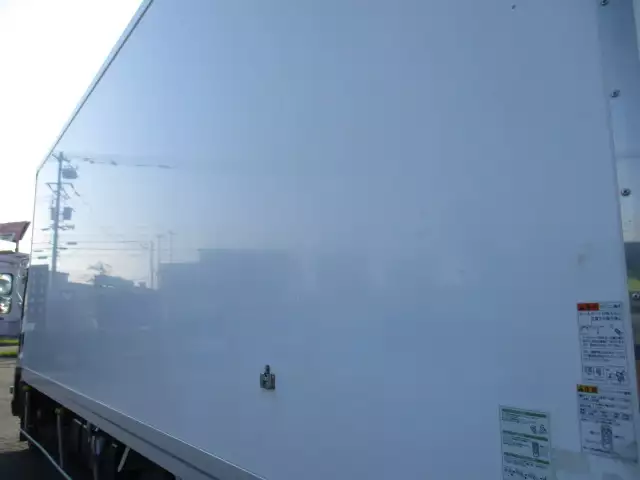 令和02年06月中古中型冷凍バン・ウィングいすゞフォワードの画像13
