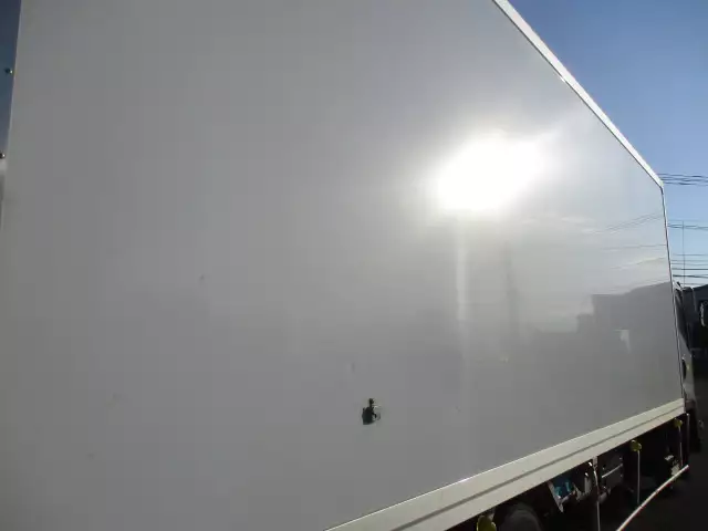 令和02年06月中古中型冷凍バン・ウィングいすゞフォワードの画像14