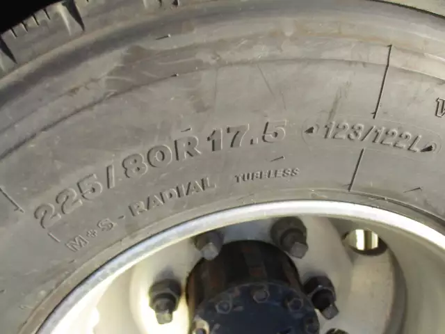 令和02年06月中古中型冷凍バン・ウィングいすゞフォワードの画像16